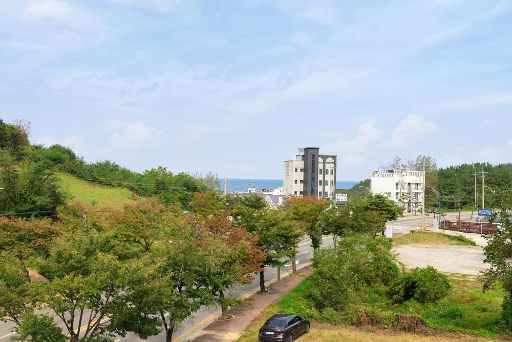 Sokcho White Lighthouse Pension الغرفة الصورة